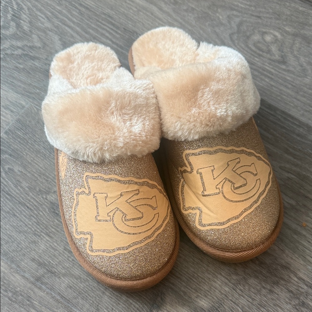 Women’s Kansas City Slippers